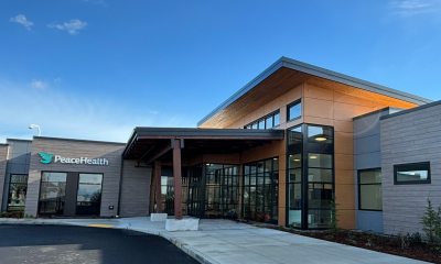 Lynden Clinic front entrance