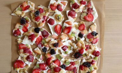 frozen yogurt berry bark