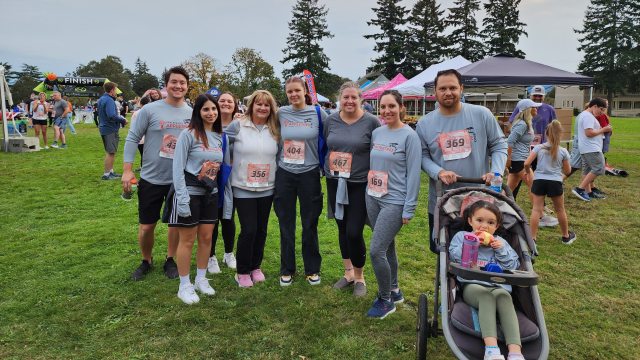 PeaceHealth caregivers and community members at the 2022 Appletree marathon, half marathon and 5K.
