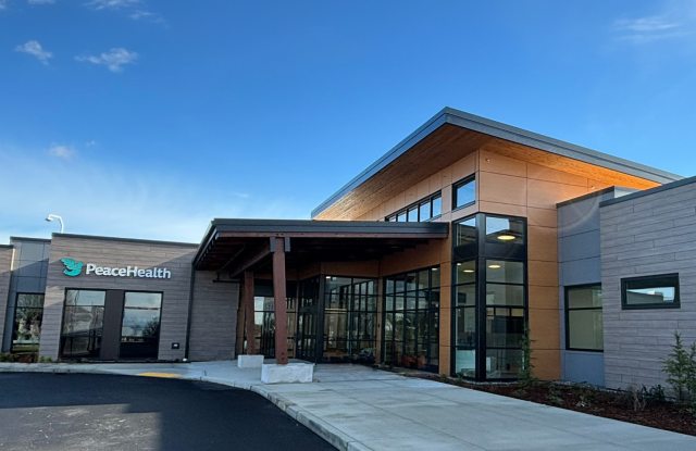 PeaceHealth Lynden entrance