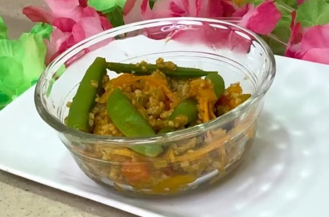 snap peas and bulgar dish