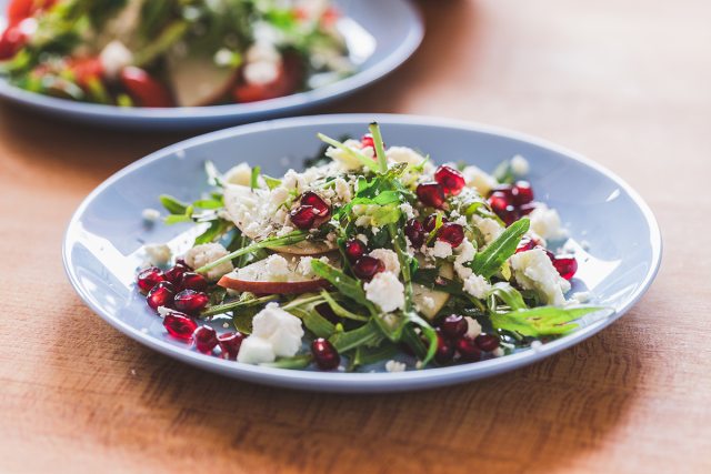 balsamic berry winter salad recipe