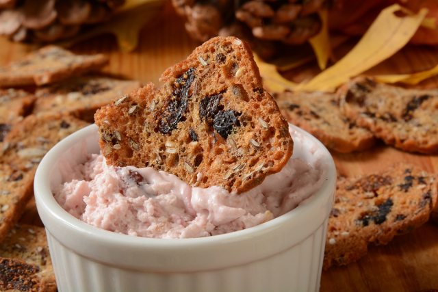Cranberry-jalapeno cream cheese dip recipe
