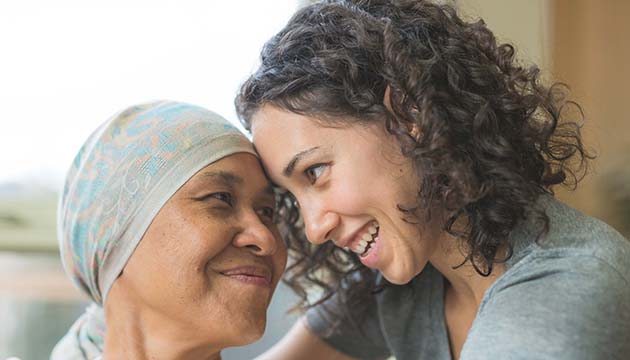 mother-daughter-cancer-treatment